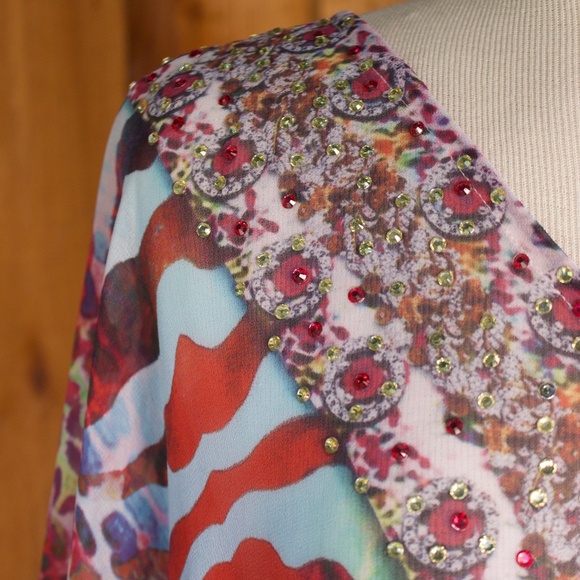 Miss G Bags Bejeweled Animal Print Chiffon Kaftan Poncho Blouse Size M - Picture 4 of 16